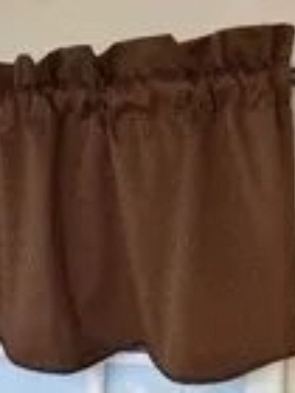 Eclipse Canova 42-Inch by 21-Inch Therma back Blackout Scallop Valance, brown